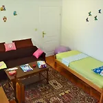 Rosa Apartment